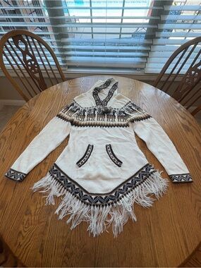 Ecologic Arts | 100% Alpaca Super-Soft White Fringed  Hooded Sweater L S